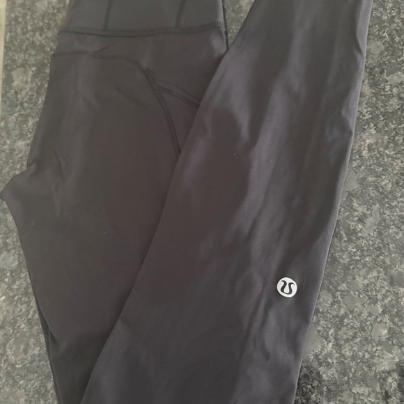 Lululemon Fast and Free High-Rise Tight 28" - Picture 7 of 8